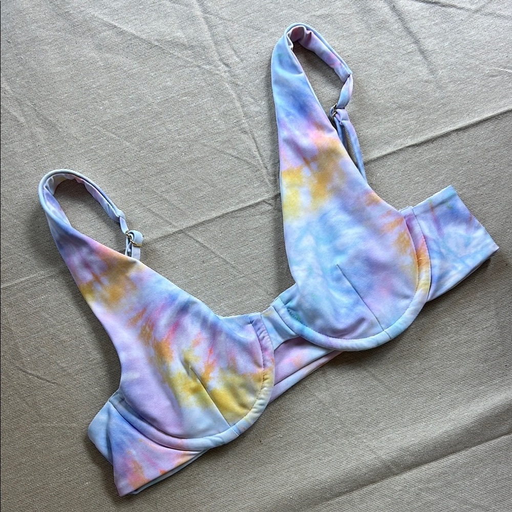 SKATIE Claire Tie-Dye bikini top (L)
